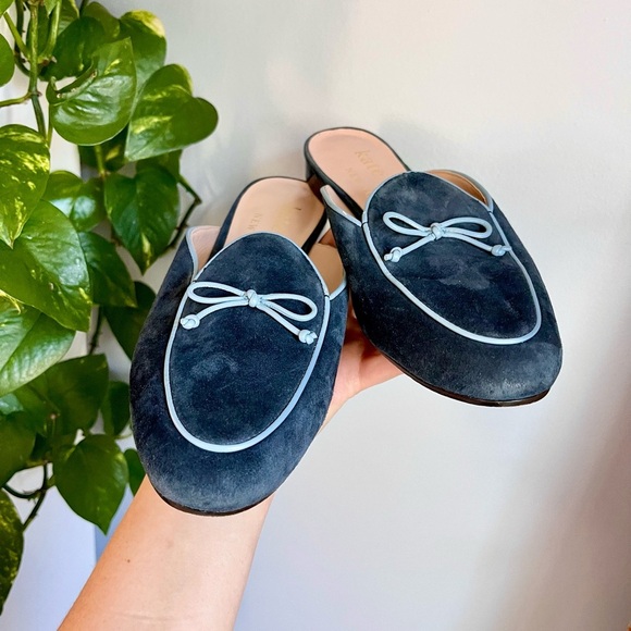 Kate Spade New York Devi Slide in Navy with Bow Tie Detail - Picture 5 of 13